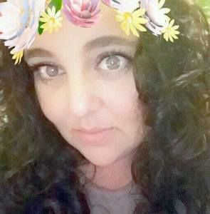 Meet your Posher, Delia